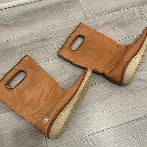 Timberland Pull On Waterproof Tan High Boots Sz. 8M US / 38.5 EUR Womens